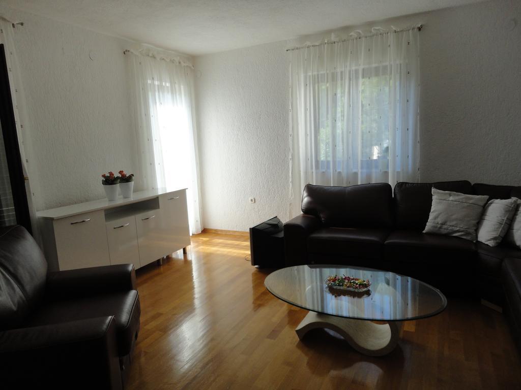 Apartment Mira Senj  Room photo